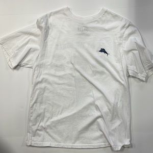 Tommy Bahama Mens medium t-shirt. NWOT